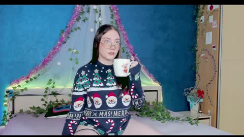 Kat online show from 12-24-24, 08:38