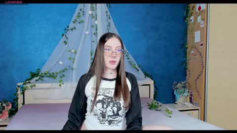 Kat online show from 01-28-25, 07:00