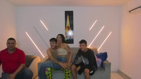 Snapshot of nympho_nathy_sophi chatting on 12-13-25, 09:09 nympho_nathy_sophi online show from 12-13-25, 09:09