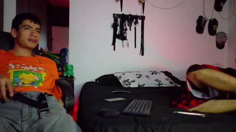 David and Steven Independents online show from 01-30-25, 04:37