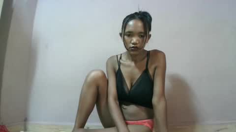 Snapshot of nympholinha chatting on 02-25-25, 11:08 nympholinha online show from 02-25-25, 11:08