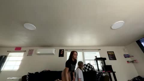 nymphomaticbaby online show from 11-29-25, 08:01