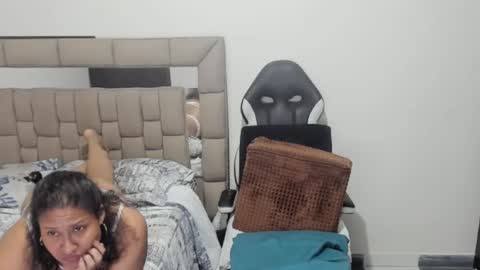 Snapshot of nyomi_browm chatting on 01-18-25, 01:30 nyomi browm online show from 01-18-25, 01:30