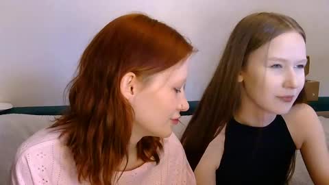 nyra_thira online show from 04-19-26, 02:16