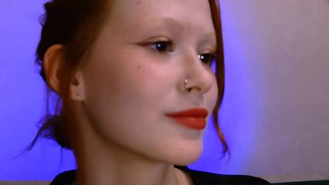 nyra_thira online show from 04-23-26, 05:59