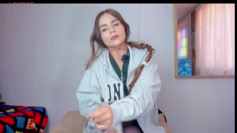 Laura nyu online show from 03-19-26, 07:51