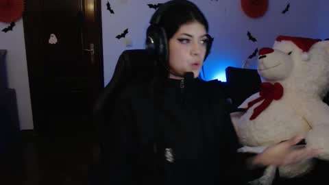 nyx_404 online show from 11-09-25, 02:54