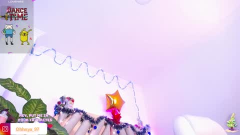 Snapshot of nyx_andria chatting on 12-29-24, 09:17 Alex   .    online show from 12-29-24, 09:17