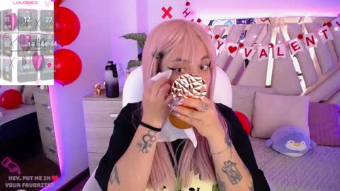 Snapshot of nyx_andria chatting on 02-08-25, 09:46 Alex   .    online show from 02-08-25, 09:46