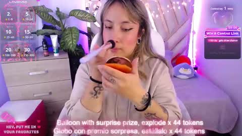 Snapshot of nyx_andria chatting on 03-03-25, 06:44 Alex   .    online show from 03-03-25, 06:44