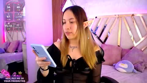 Alex   .    online show from 02-06-26, 01:54