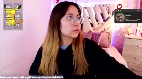 Snapshot of nyx_andria chatting on 05-26-26, 01:45 Alex . online show from 05-26-26, 01:45