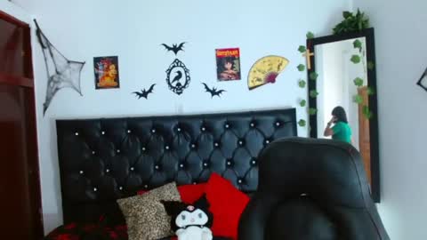 Heidy  online show from 05-19-26, 07:20
