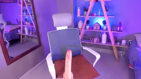 Nyx online show from 10-18-25, 09:37