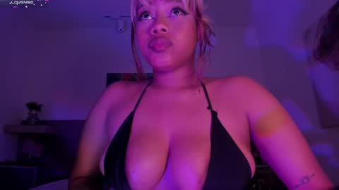 Nyx Shadow online show from 01-25-25, 10:19