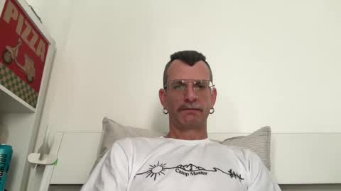 Jonathan Deep online show from 02-25-26, 12:04