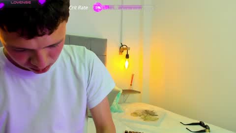 Snapshot of oasis_ossa chatting on 12-12-24, 04:37 Lyam online show from 12-12-24, 04:37