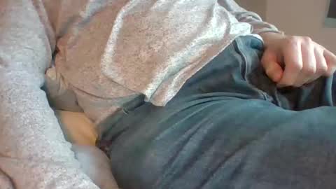 Snapshot of obedient9402 chatting on 12-17-24, 01:49 obedient9402 online show from 12-17-24, 01:49