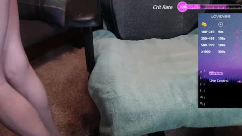 Snapshot of obscureview chatting on 01-06-25, 04:23 obscureview online show from 01-06-25, 04:23