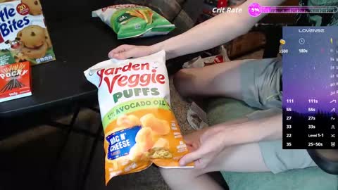 Snapshot of obscureview chatting on 10-04-25, 04:10 obscureview online show from 10-04-25, 04:10