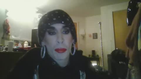 obsessed_glambert online show from 10-06-25, 11:46