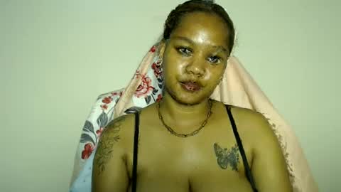 Snapshot of obsidianrose_ chatting on 06-06-26, 05:01 obsidianrose_ online show from 06-06-26, 05:01