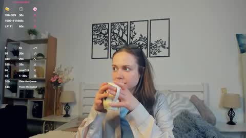 Snapshot of obsidiva chatting on 03-05-26, 08:38 Elis online show from 03-05-26, 08:38