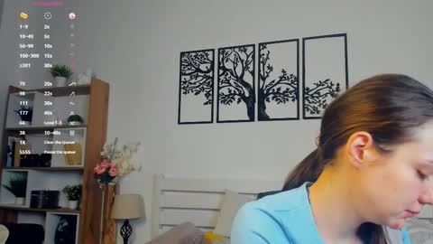 Snapshot of obsidiva chatting on 03-07-26, 08:17 Elis online show from 03-07-26, 08:17