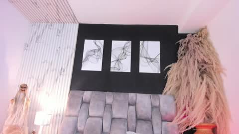 Snapshot of ocean_becker chatting on 01-15-25, 07:05 Irina online show from 01-15-25, 07:05