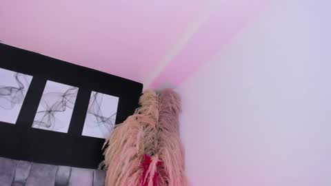 Snapshot of ocean_becker chatting on 02-05-25, 04:58 Irina online show from 02-05-25, 04:58