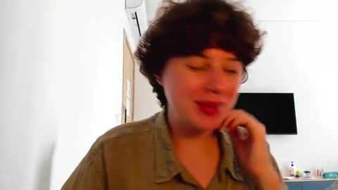 Evie online show from 02-26-26, 07:18