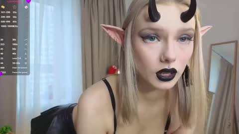 Agata online show from 10-25-25, 04:42