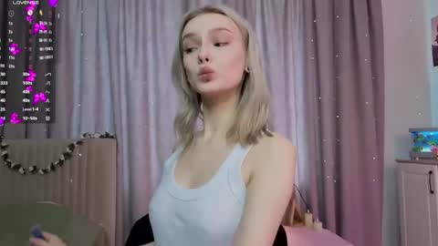 Agata online show from 04-25-26, 04:59