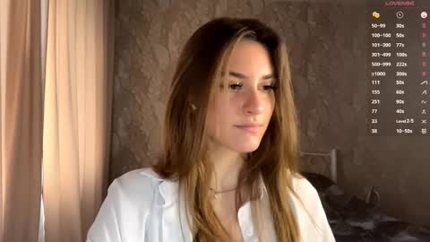 Snapshot of odelinabain chatting on 10-12-25, 09:08 Mia online show from 10-12-25, 09:08