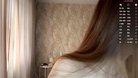 Snapshot of odelinabain chatting on 10-14-25, 09:10 Mia online show from 10-14-25, 09:10