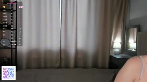 Elsa online show from 10-30-25, 05:20