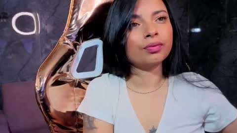 Snapshot of odette_b chatting on 11-16-25, 03:23 odette_b online show from 11-16-25, 03:23