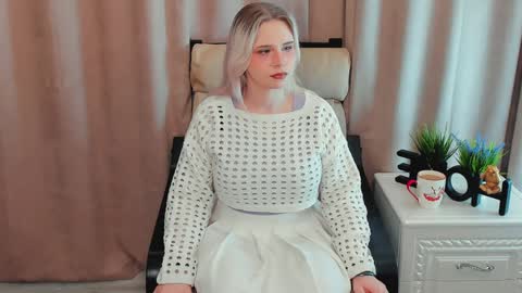 Eliana online show from 01-04-25, 04:01