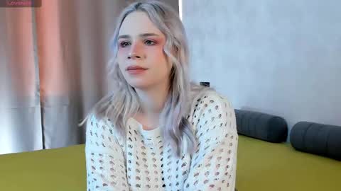 Eliana online show from 02-19-25, 04:23