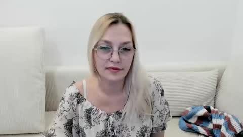 oeigesmik online show from 03-28-26, 12:16