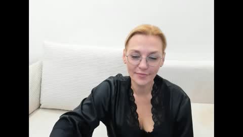 oeigesmik online show from 04-08-26, 10:48