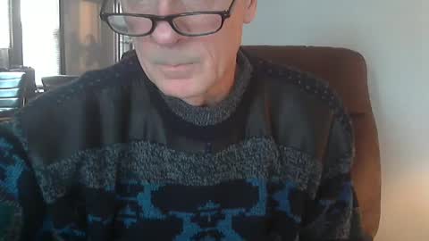 Snapshot of office_slr chatting on 12-25-24, 03:49 Officer online show from 12-25-24, 03:49