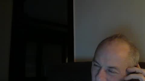 Snapshot of office_slr chatting on 12-28-24, 02:33 Officer online show from 12-28-24, 02:33