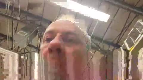 Snapshot of office_slr chatting on 12-22-25, 12:35 Officer online show from 12-22-25, 12:35