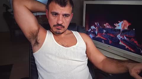 officeman7 online show from 12-20-24, 06:02