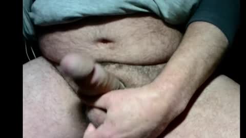 Snapshot of officemanparis chatting on 12-22-24, 10:15 jacques online show from 12-22-24, 10:15