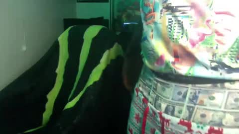 Snapshot of officialmoneyxxx chatting on 12-09-24, 12:30 Money online show from 12-09-24, 12:30