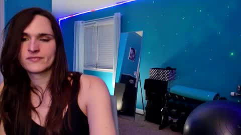 Snapshot of ofkyanite chatting on 12-14-25, 11:53 Kya online show from 12-14-25, 11:53