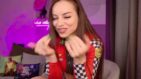 Monica online show from 03-24-26, 11:26