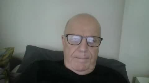 Snapshot of oggi95 chatting on 01-22-25, 01:11 oggi95 online show from 01-22-25, 01:11